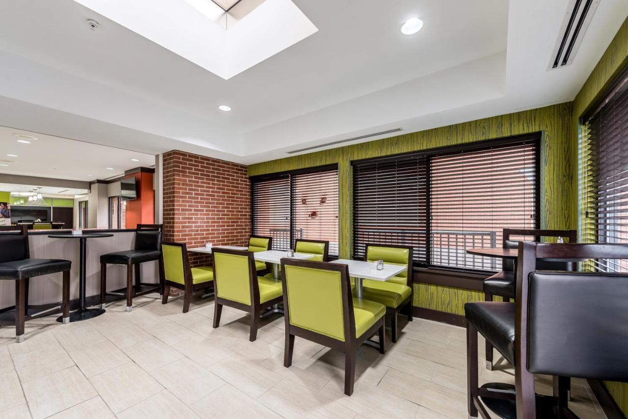 Holiday Inn - Indianapolis Downtown By Ihg Esterno foto